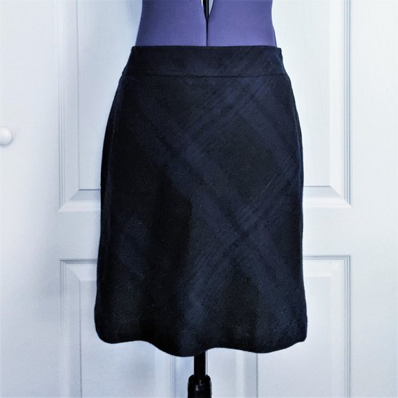 LOFT Navy Blue Plaid Mini Pencil Skirt NWOT - Picture 8 of 8